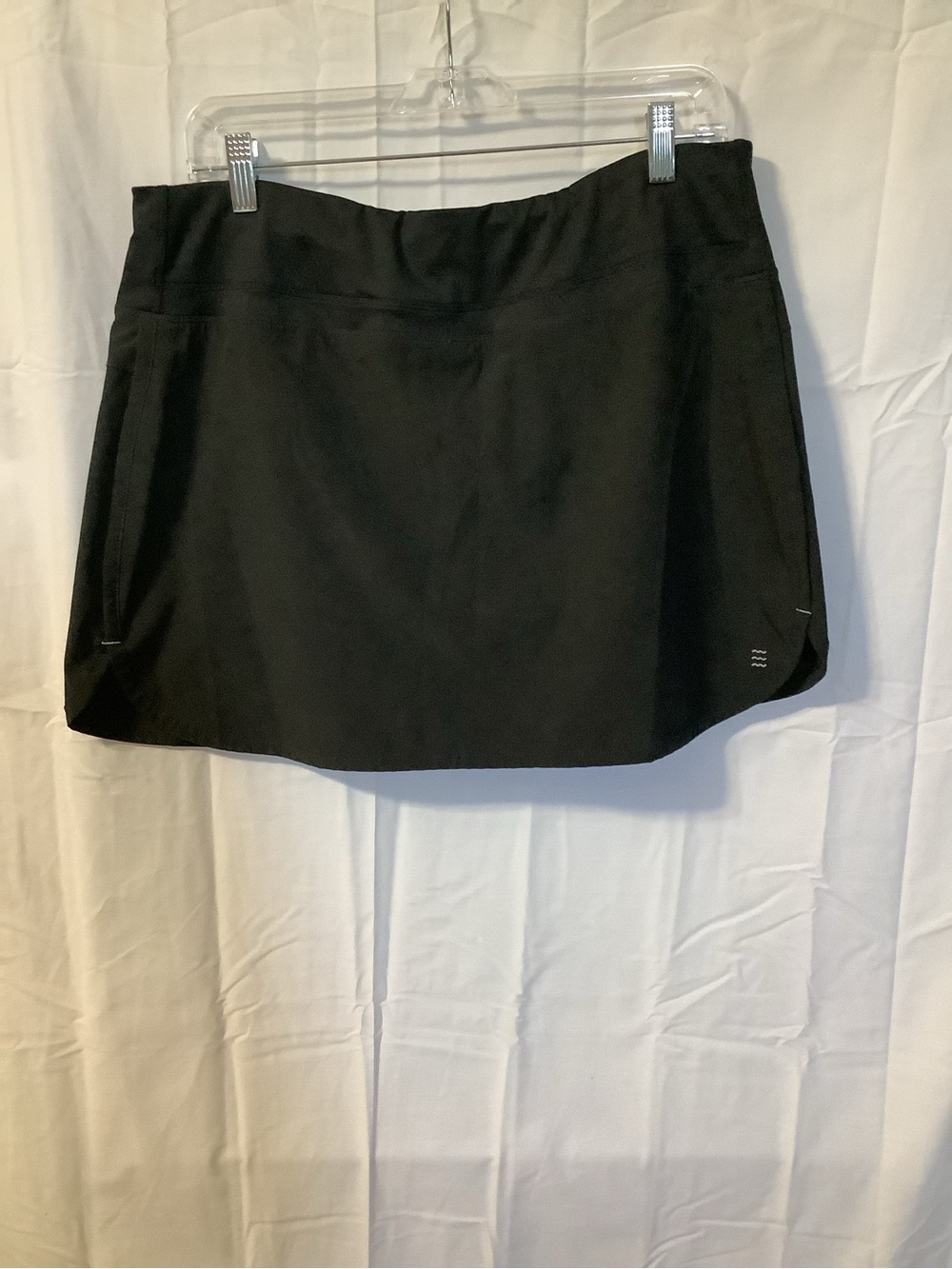 Free Fly Apparel Black Women's Skort XL